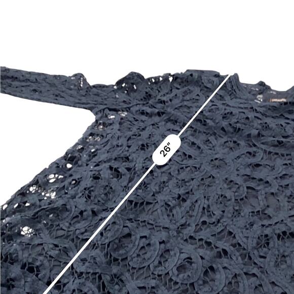 J McLAUGHLIN Navy BlUe Yvoire Lace Women's Top Size Medium - Picture 9 of 12